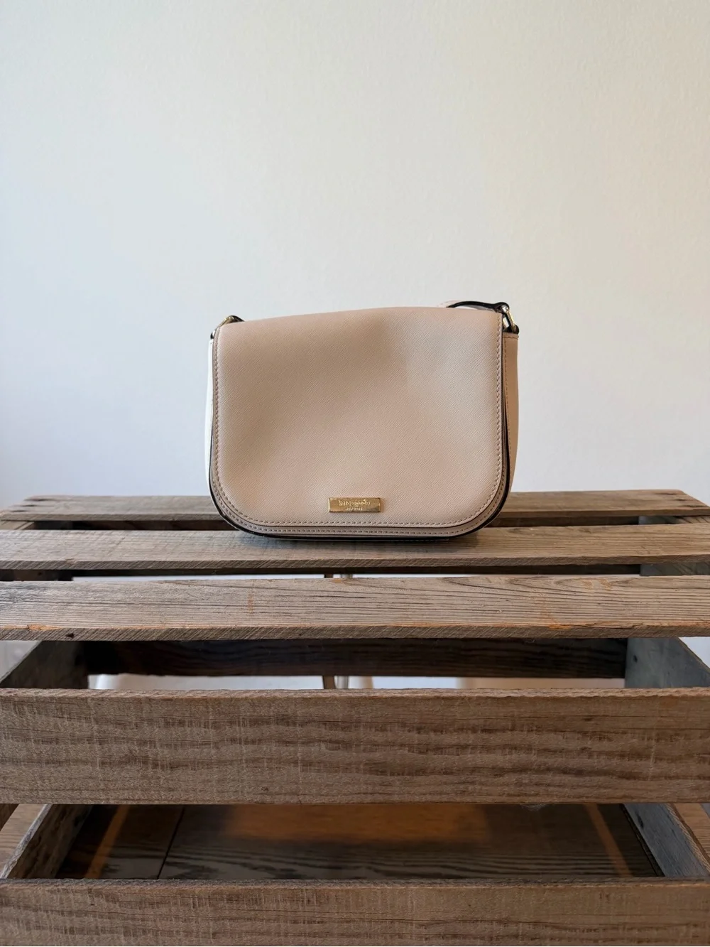 Kate Spade New York Blush Pink Saffiano Leather Crossbody Bag